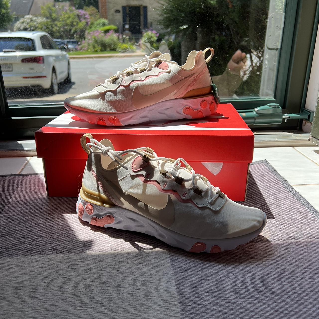 Nike React Element 55 sneakers in white and pink
