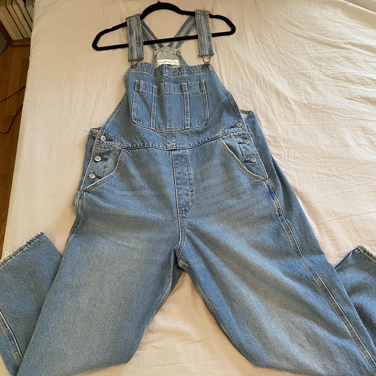 Abercrombie & Fitch Women's Navy and Blue Dungarees-overalls | Depop