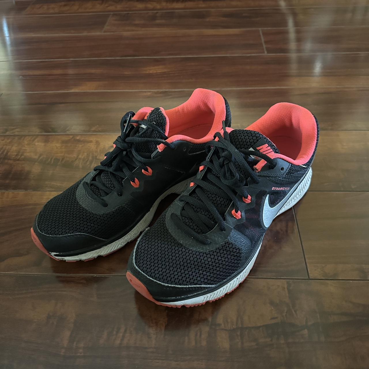 very nike trainers