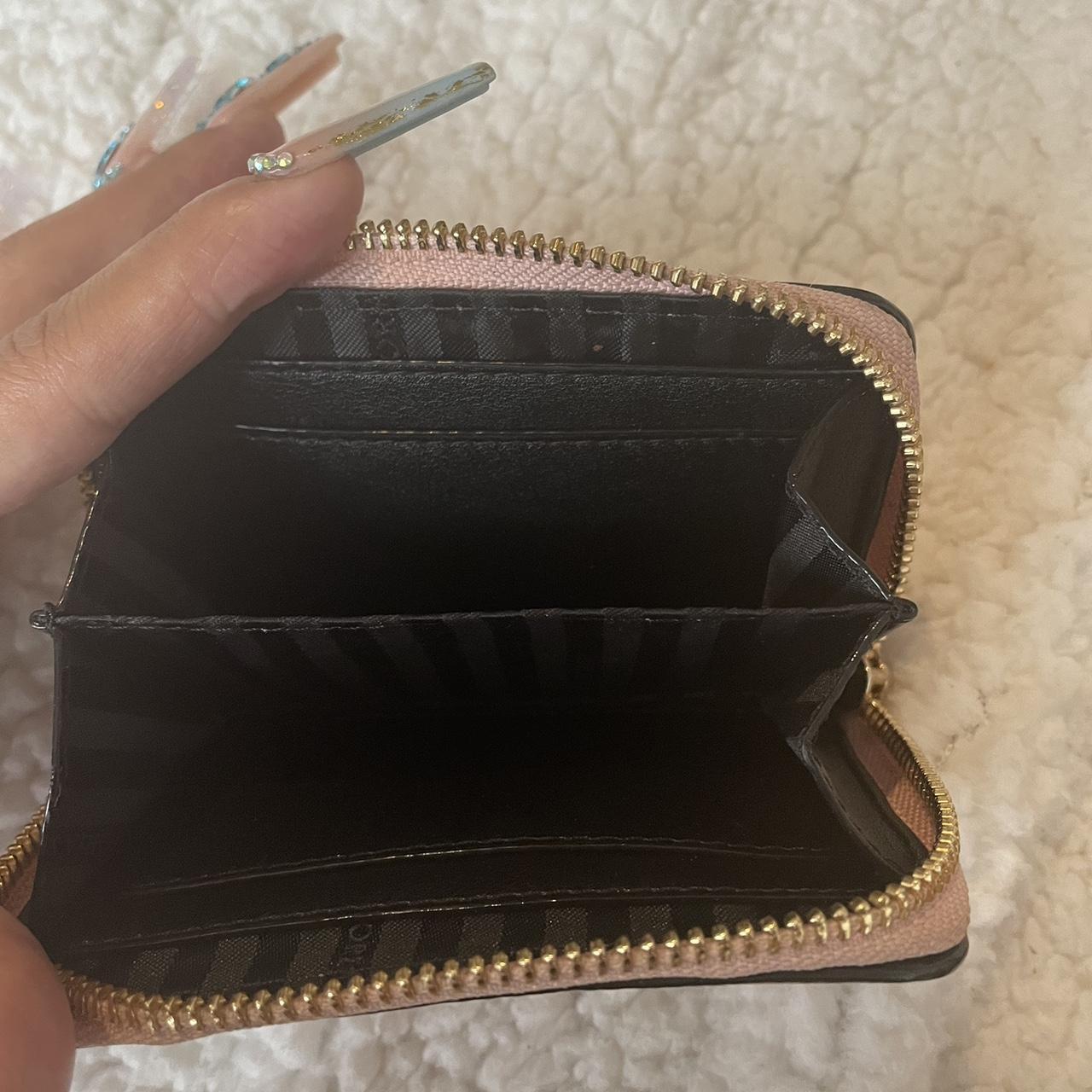✿.｡.:* small bags *.:｡.✿` ☆ studded hand wallet : - Depop