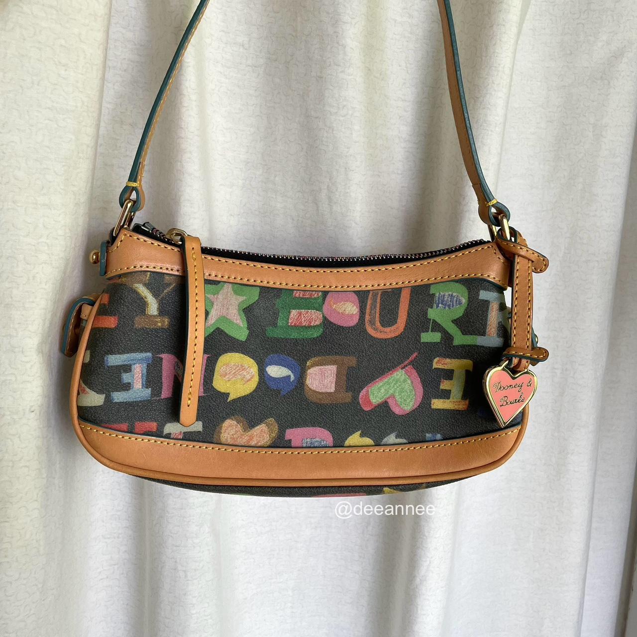 Dooney and discount bourke graffiti purse