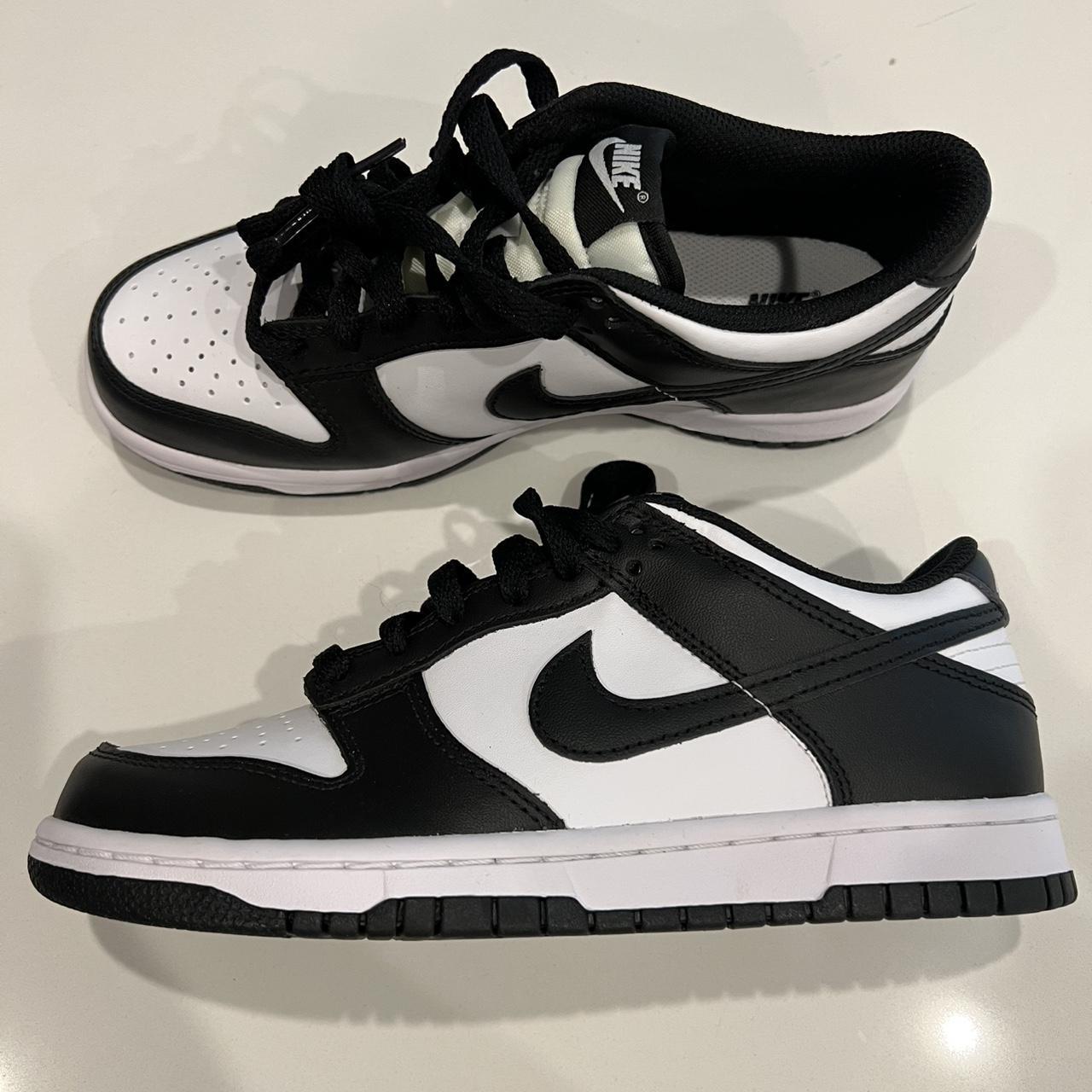 black and white dunks size 5.5