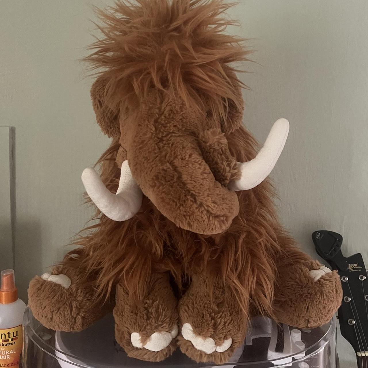 Maximus mammoth deals jellycat rare