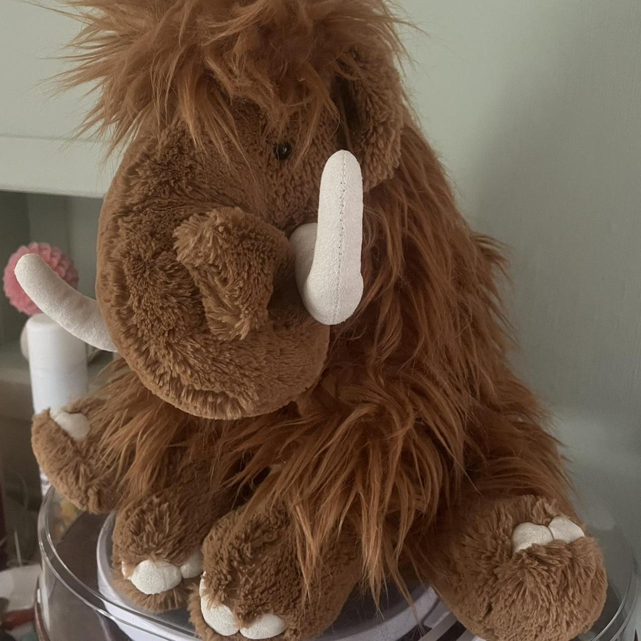 Maximus mammoth hotsell jellycat rare