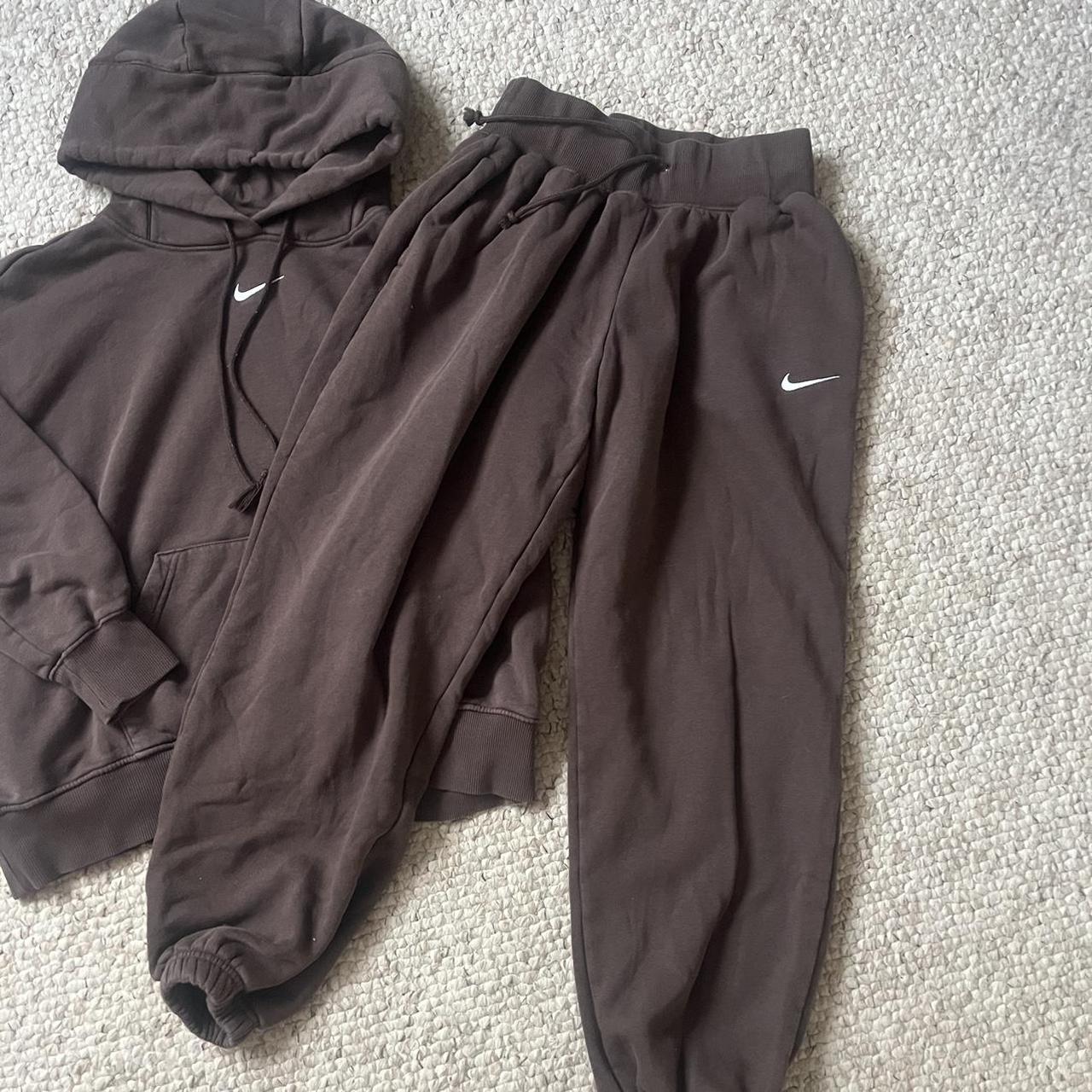 womens brown nike tracksuit