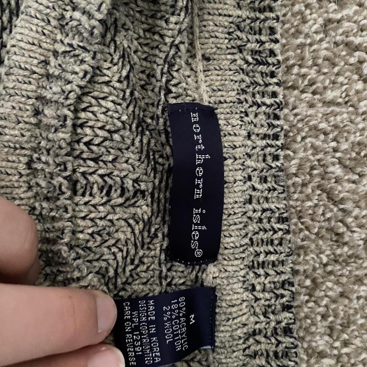 Men's Sweater - Grey/Blue - M – Cream and white s… - image 3