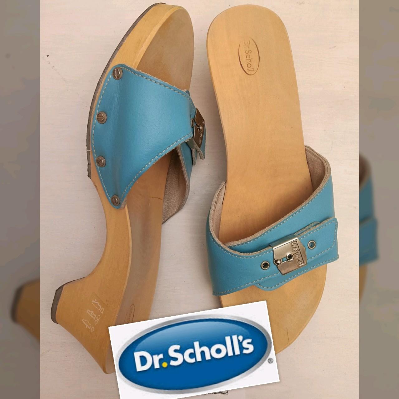 Dr. Scholl's Women's Cream and Blue Clogs | Depop