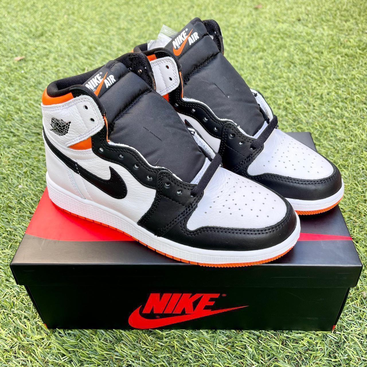 retro 1 orange black white