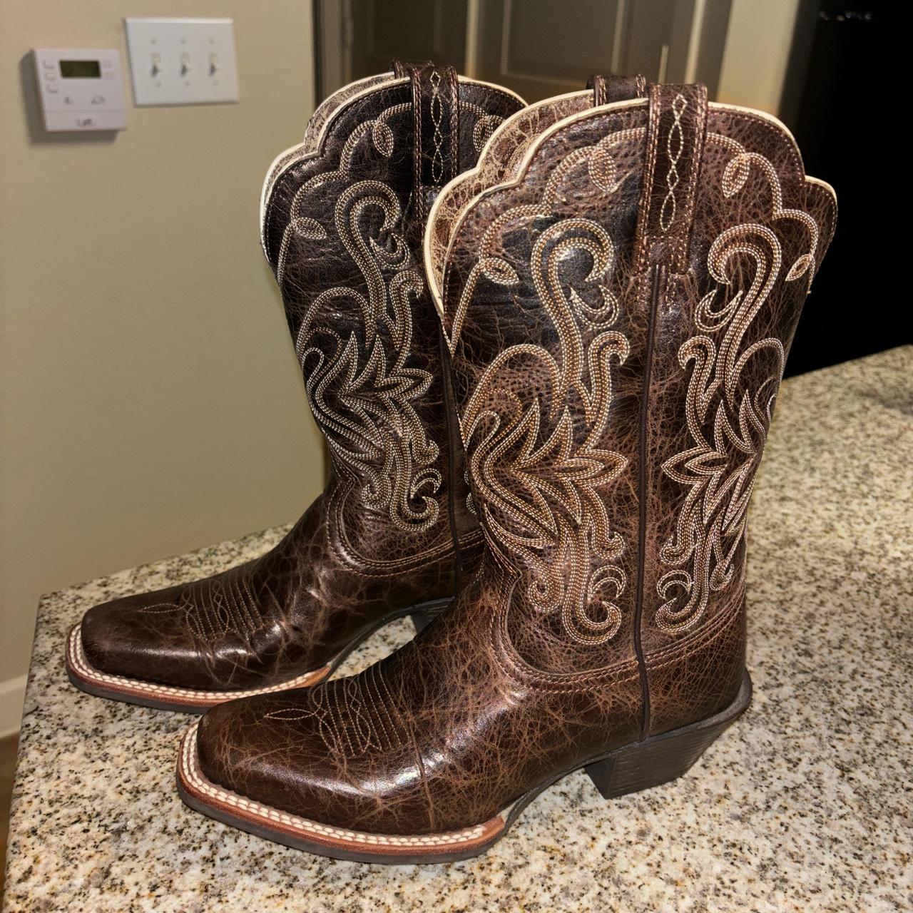 Ariat women's legend western boots- snip toe Depop