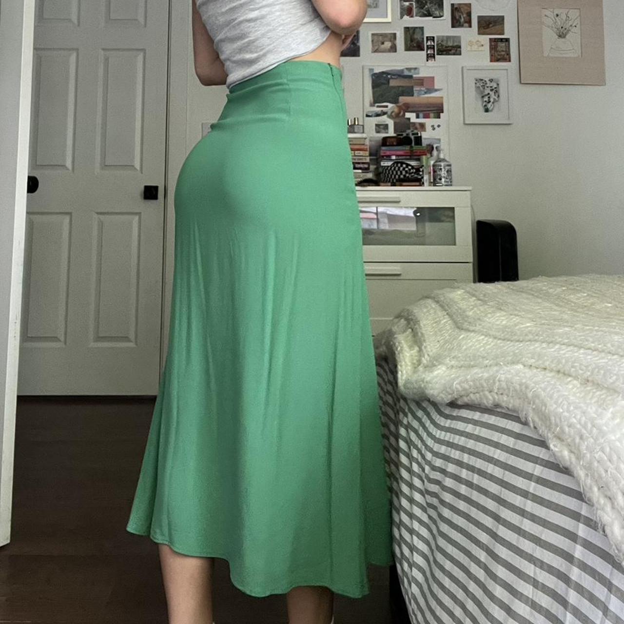 New Look Women's Green Skirt (2)