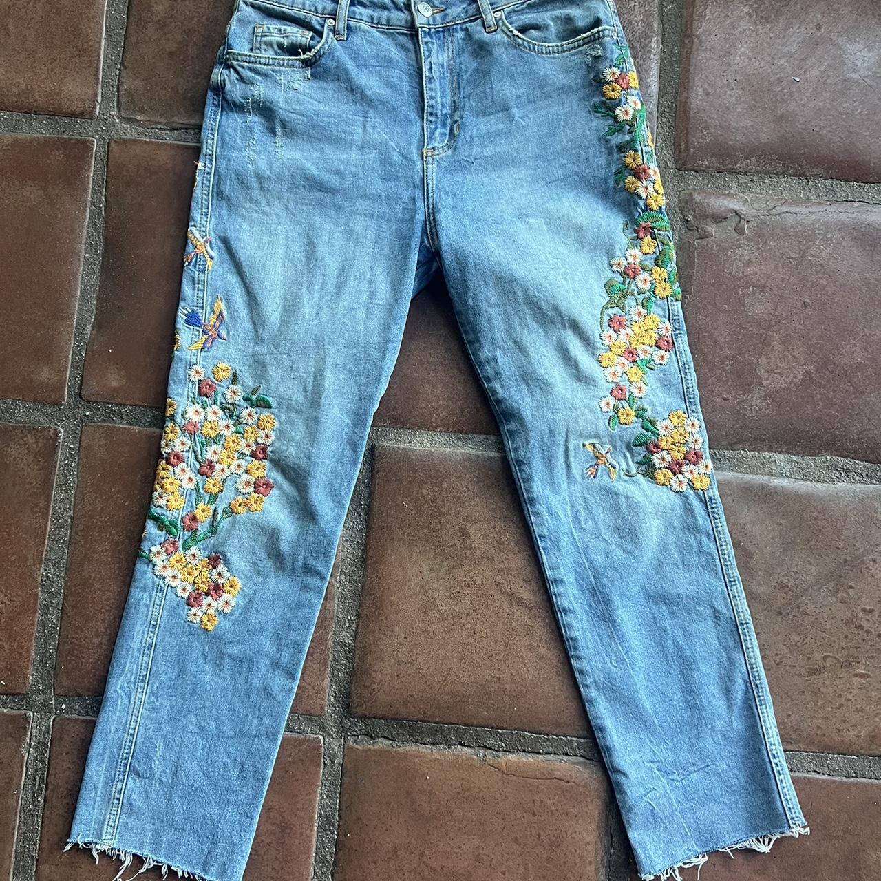 Free People Embroidered Floral Girlfriend Jeans Size... - Depop