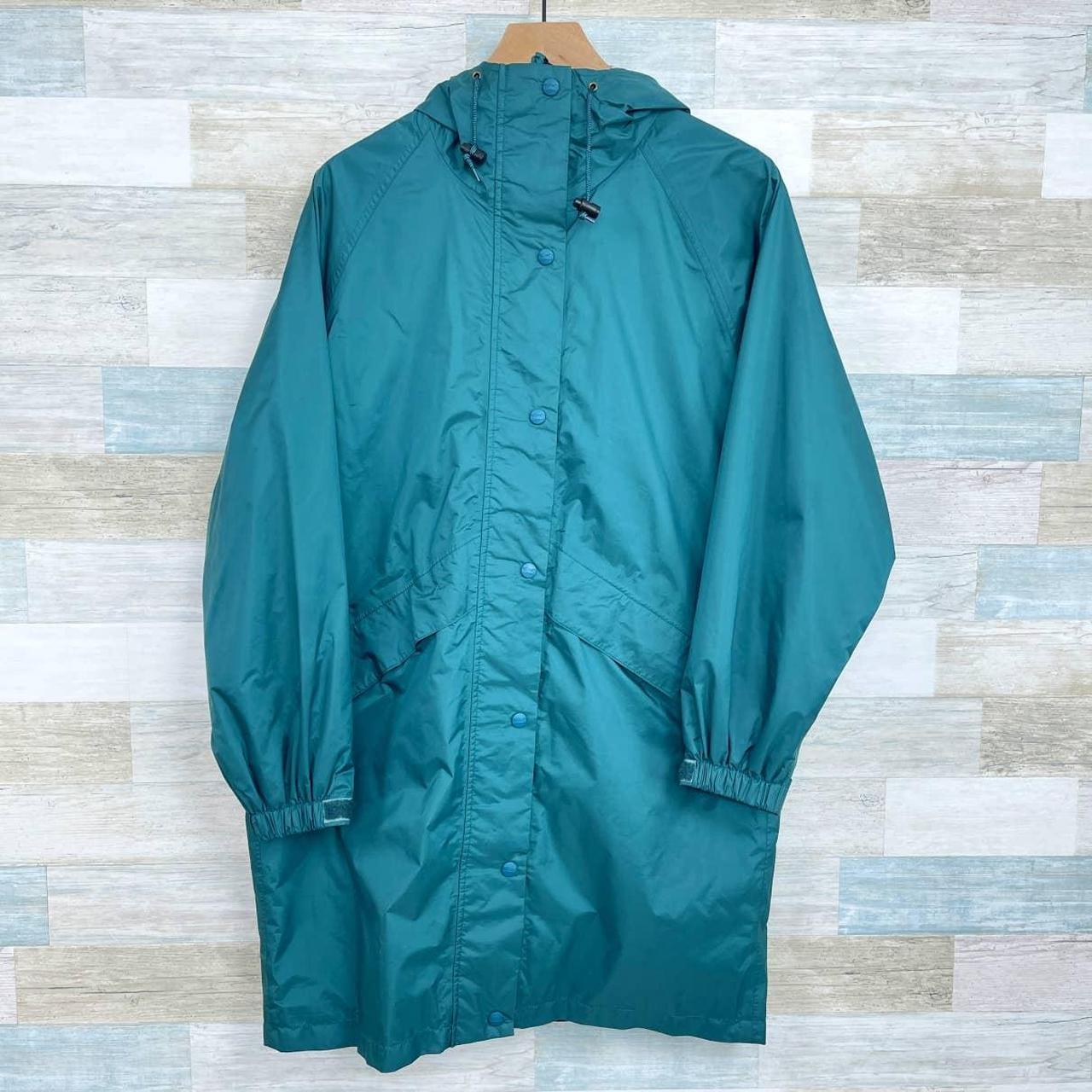 L.L. Bean Vintage Gore-Tex Stowaway Parka Rain... - Depop