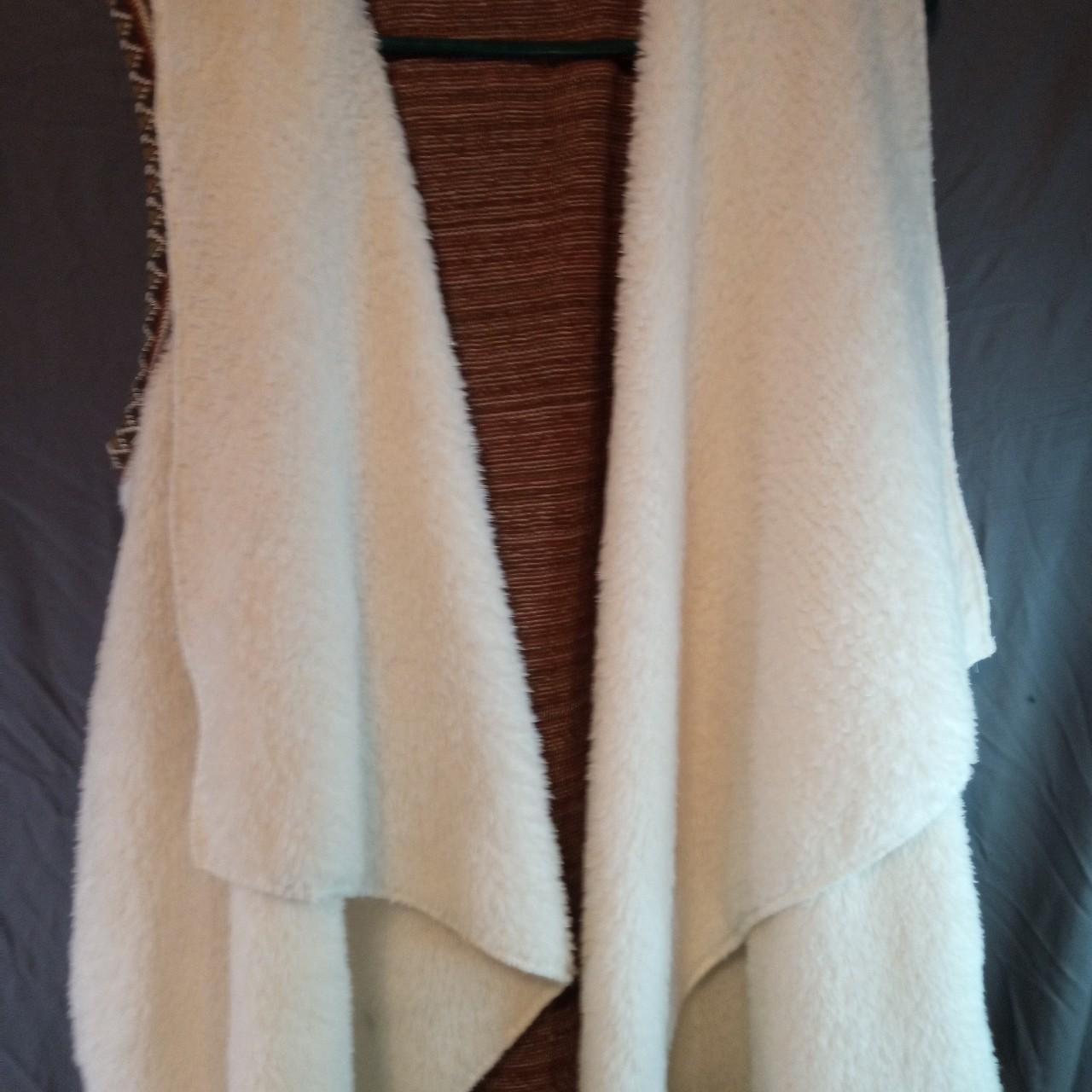 Source Unknown Women's Vest - White/Brown - M – H… - image 1