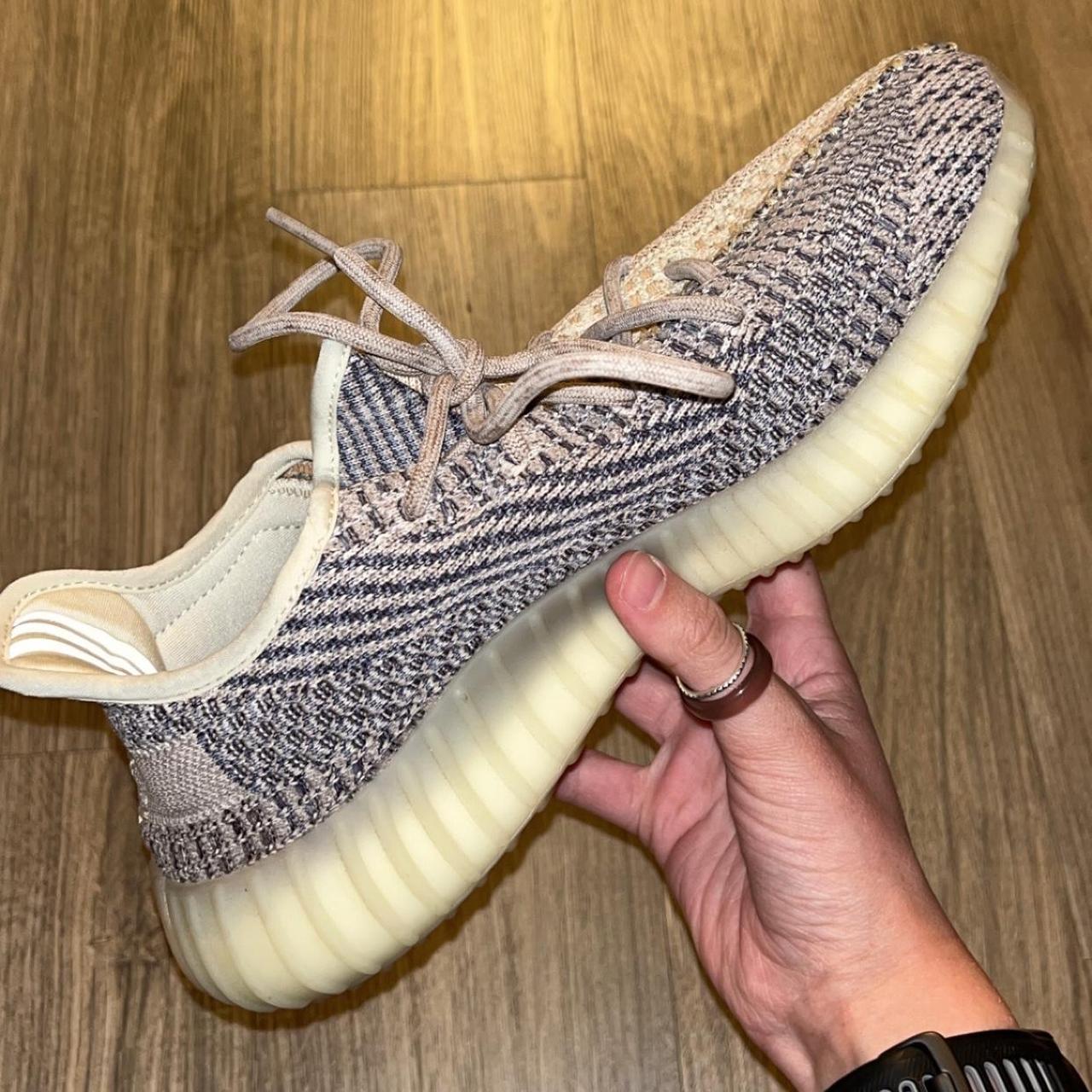 yeezy 350 ash pearl size 8 mens