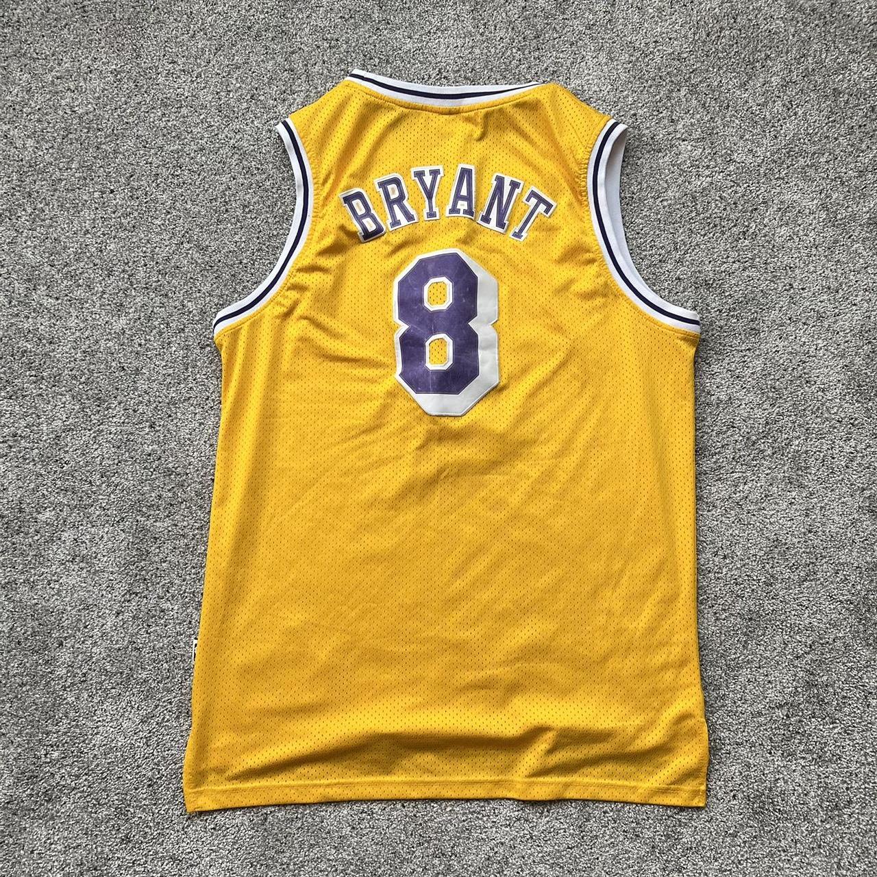 Adidas Kobe Bryant 8 Lakers Hardwood Classics Mens Swingman Jersey Purple  Small