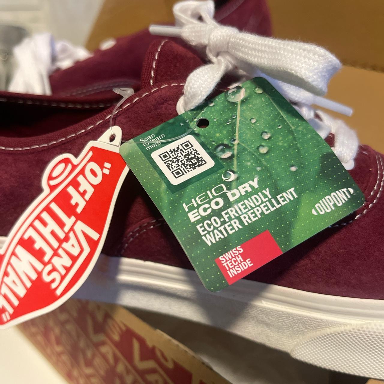 Vans shoes 2024 color maroon