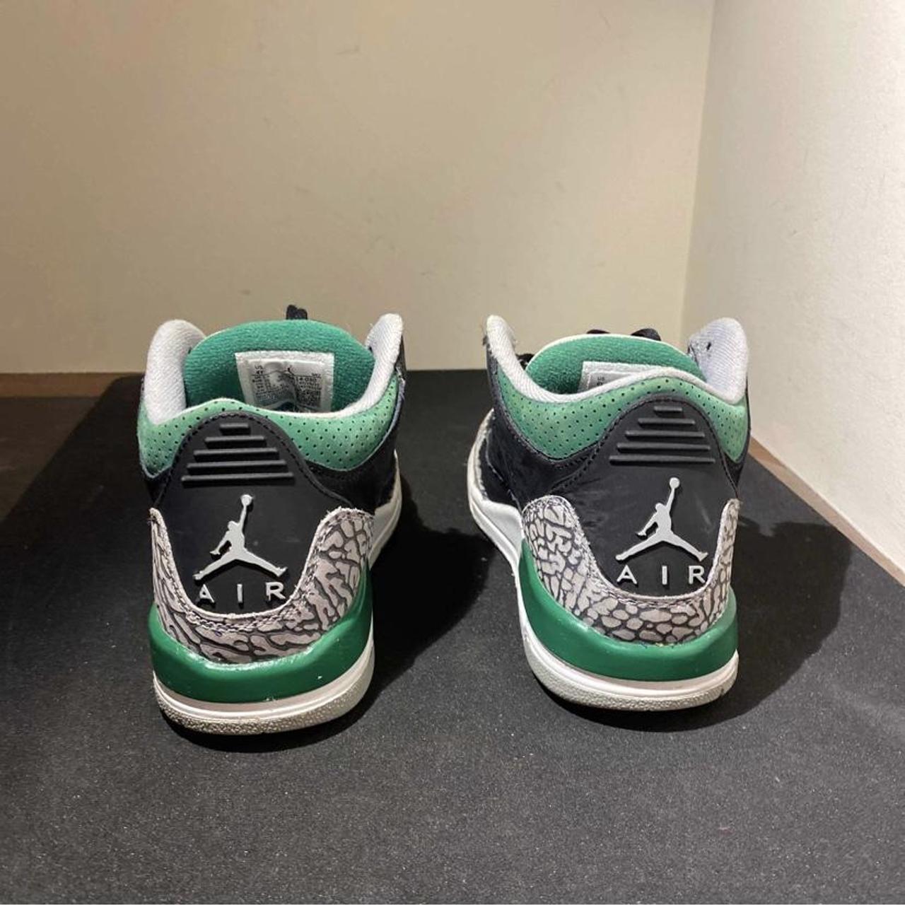 pine green retro jordans