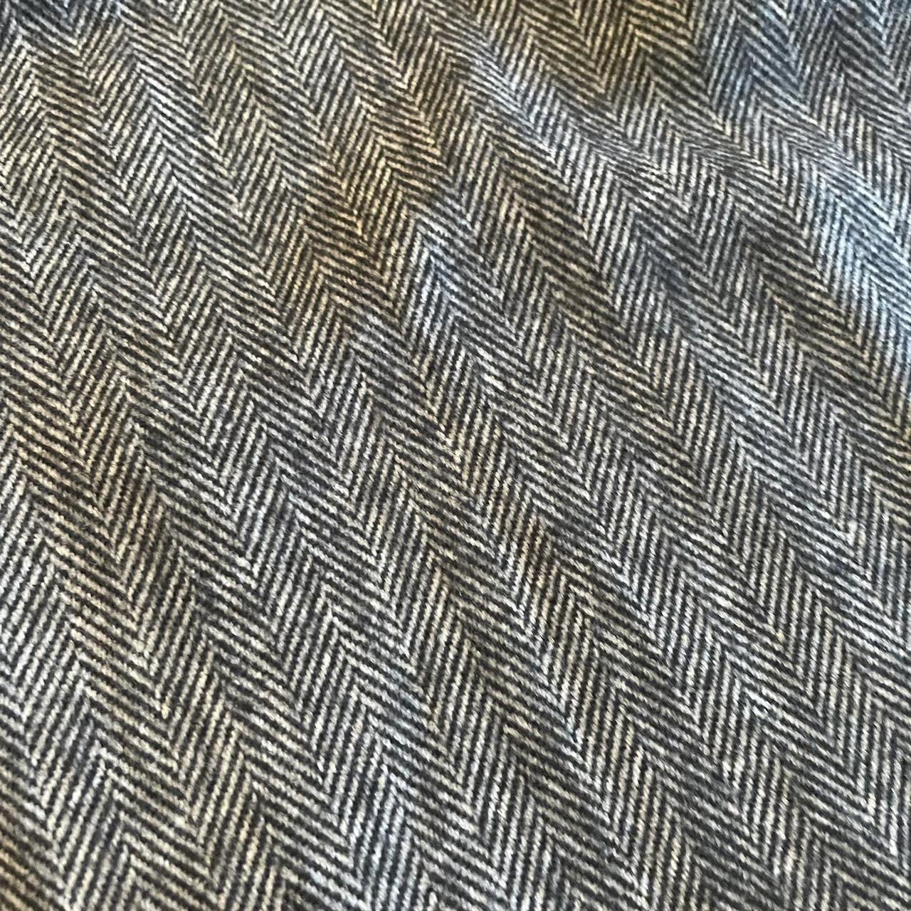 360 Cashmere Women's Grey Scarf-wraps (4)