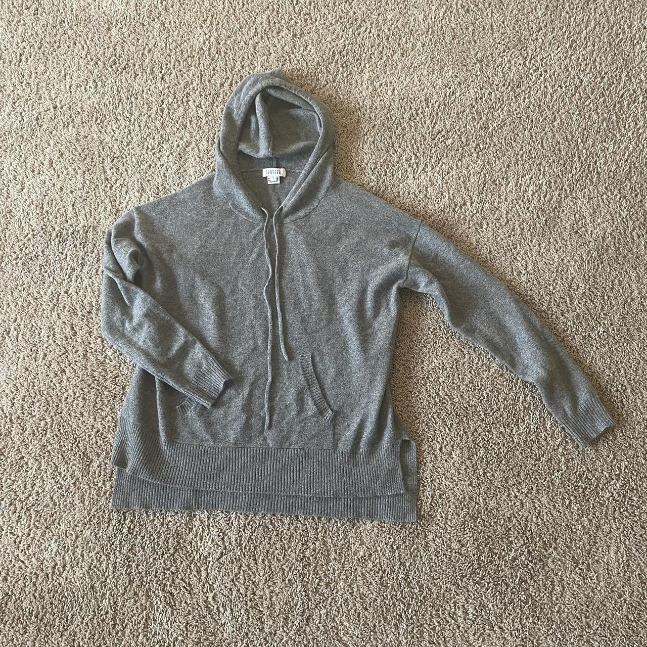 Barneys hot sale cashmere sweater