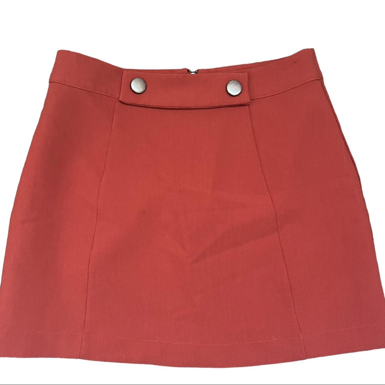 Forever 21 skirt. Size: Small Zipper on the back... - Depop