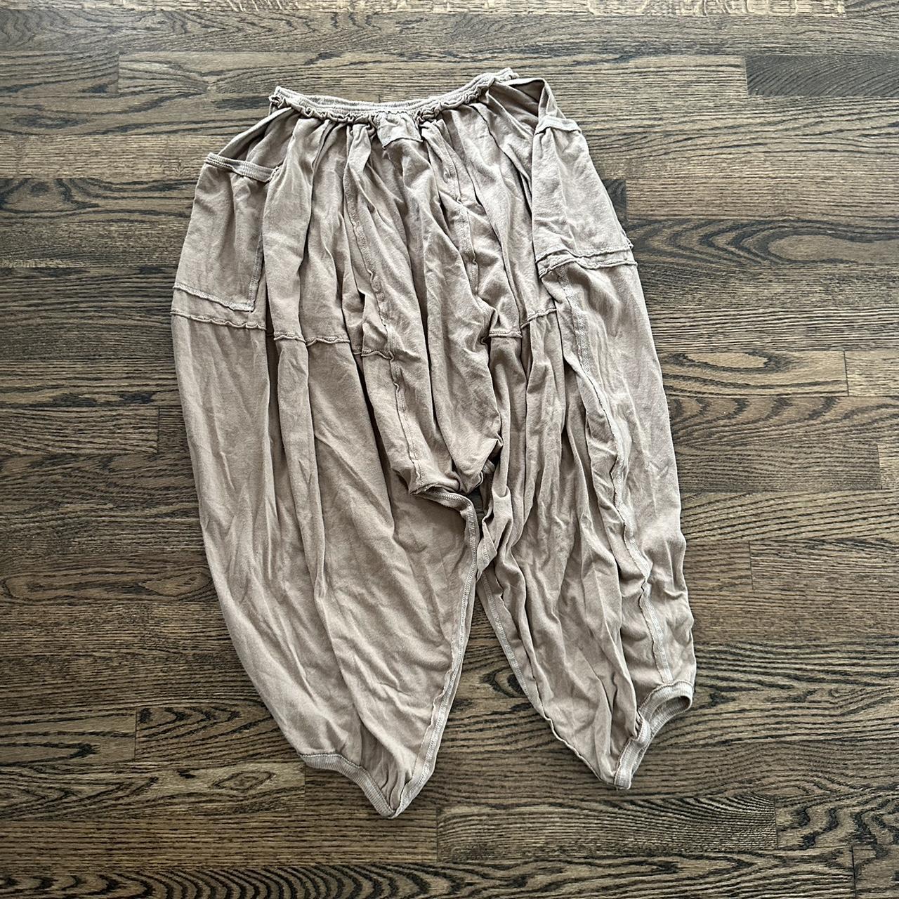 free people parachute pants with a relaxed fit worn Depop free people parachute pants with a relaxed fit worn Depop