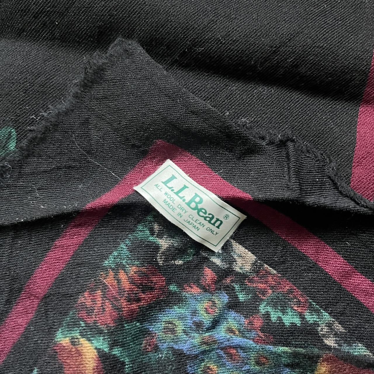 L.L.Bean Women's multi Scarf-wraps | Depop