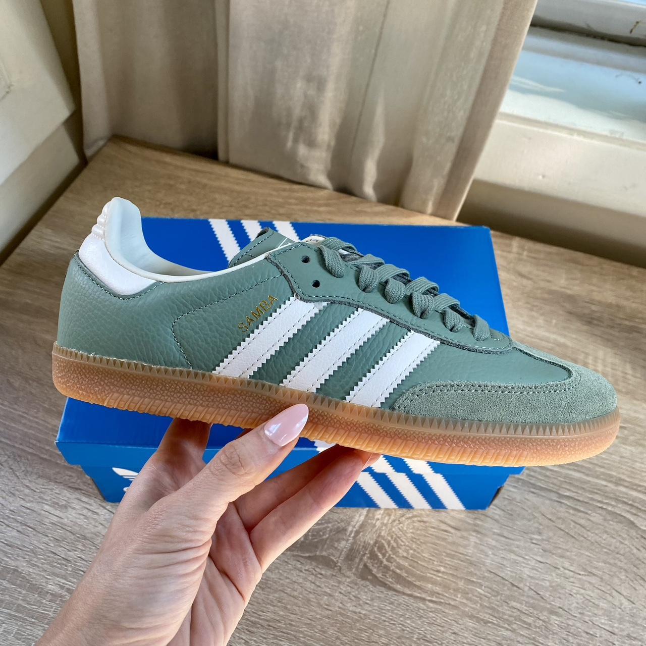 Green adidas hotsell womens sneakers