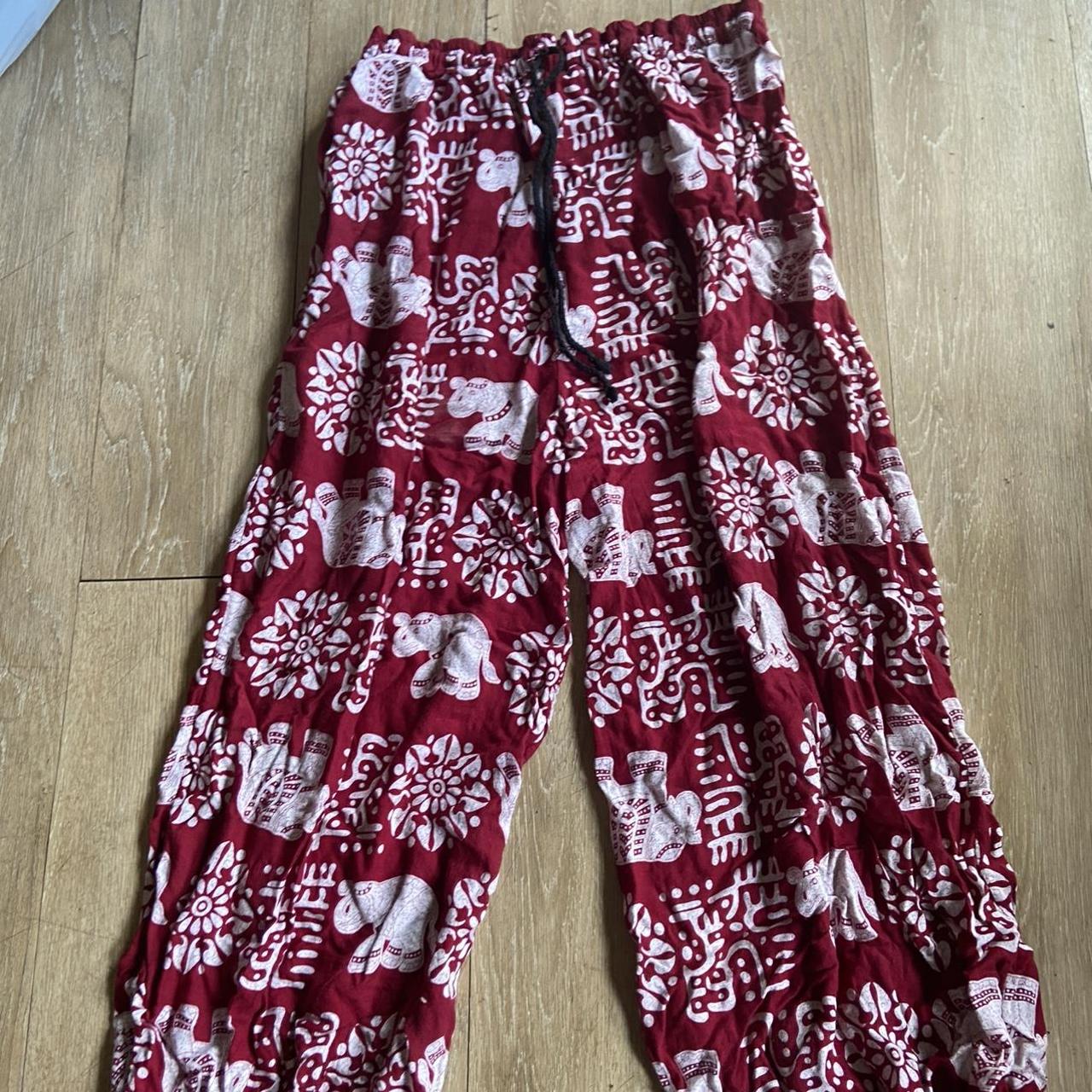 Women's White and Burgundy Trousers | Depop