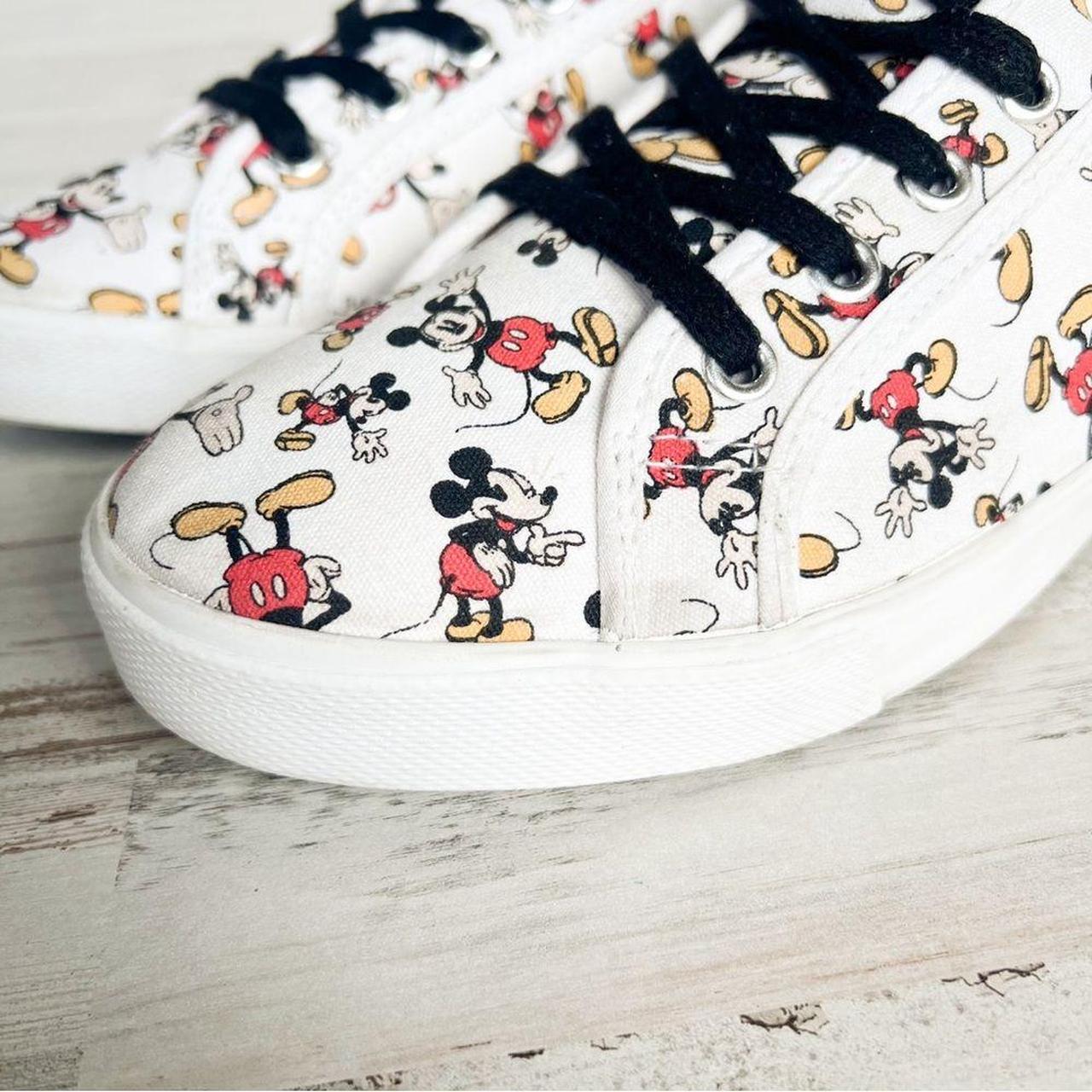 Cute playful white Disney Parks Mickey Mouse print. Depop