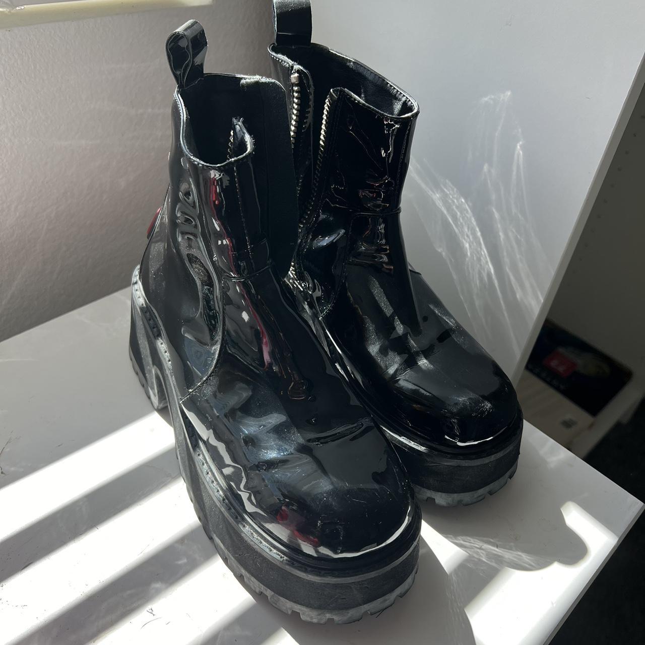 UNIF dada boots in size 6 These are in used... Depop