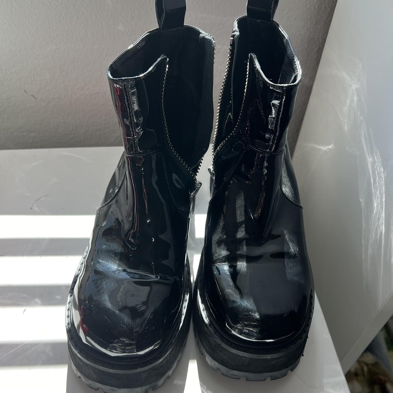 UNIF dada boots in size 6 These are in used... Depop