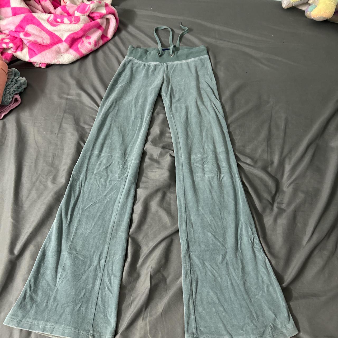 item listed by abbyhoneyxo