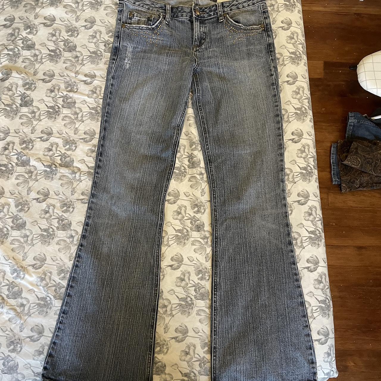 Mudd low rise flare jeans the wash on these are so... - Depop