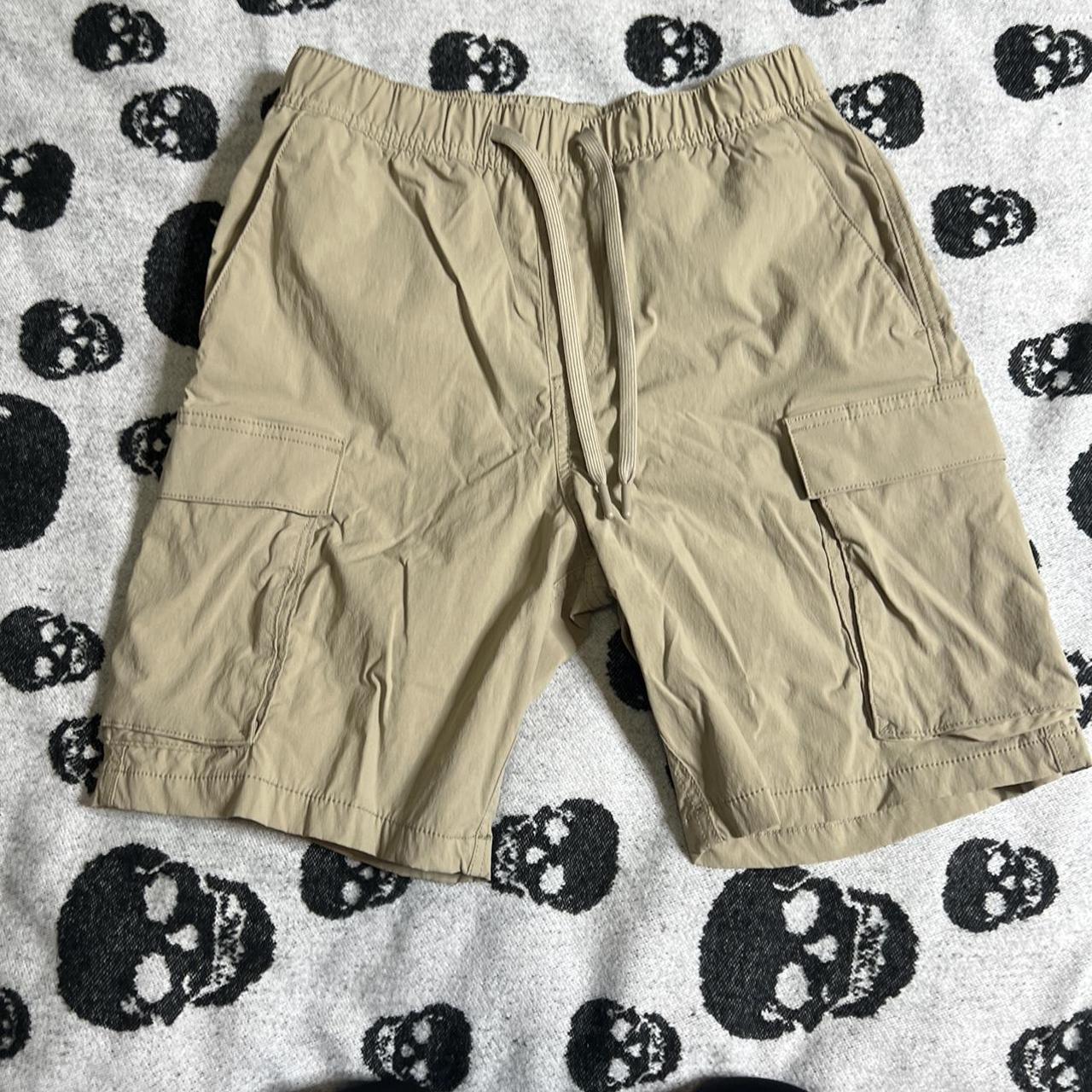 H&M Men's Shorts Depop
