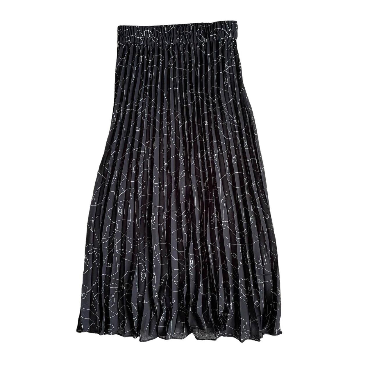 Pleated midi skirt monki best sale