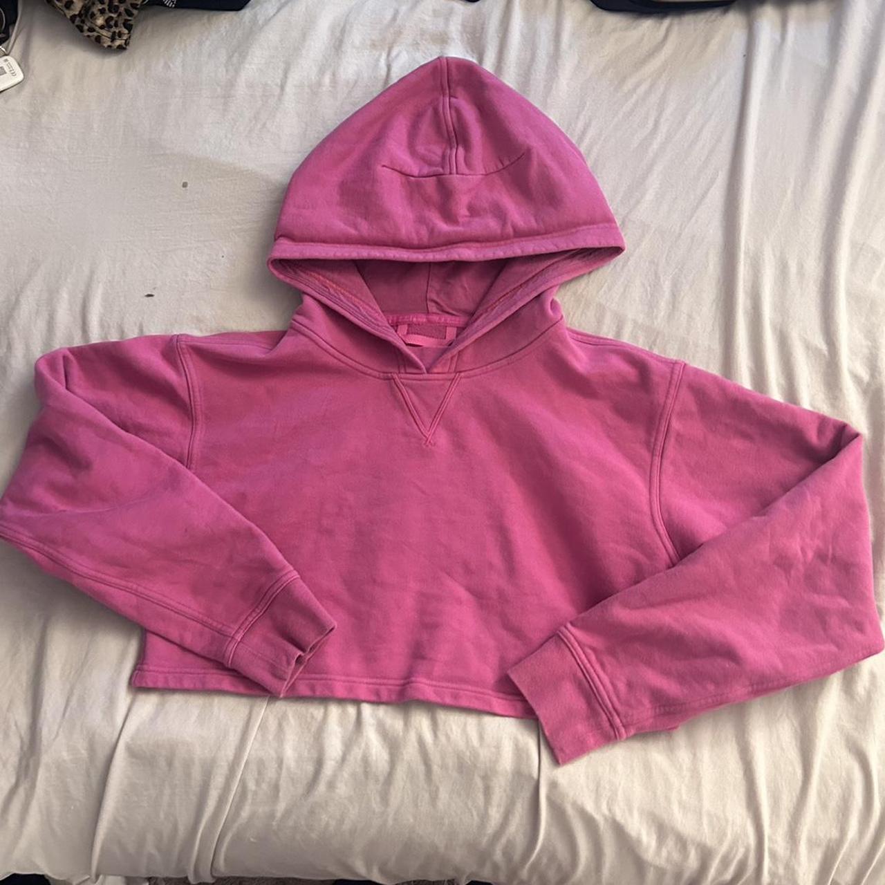 Lululemon scuba - pink brand new - Depop