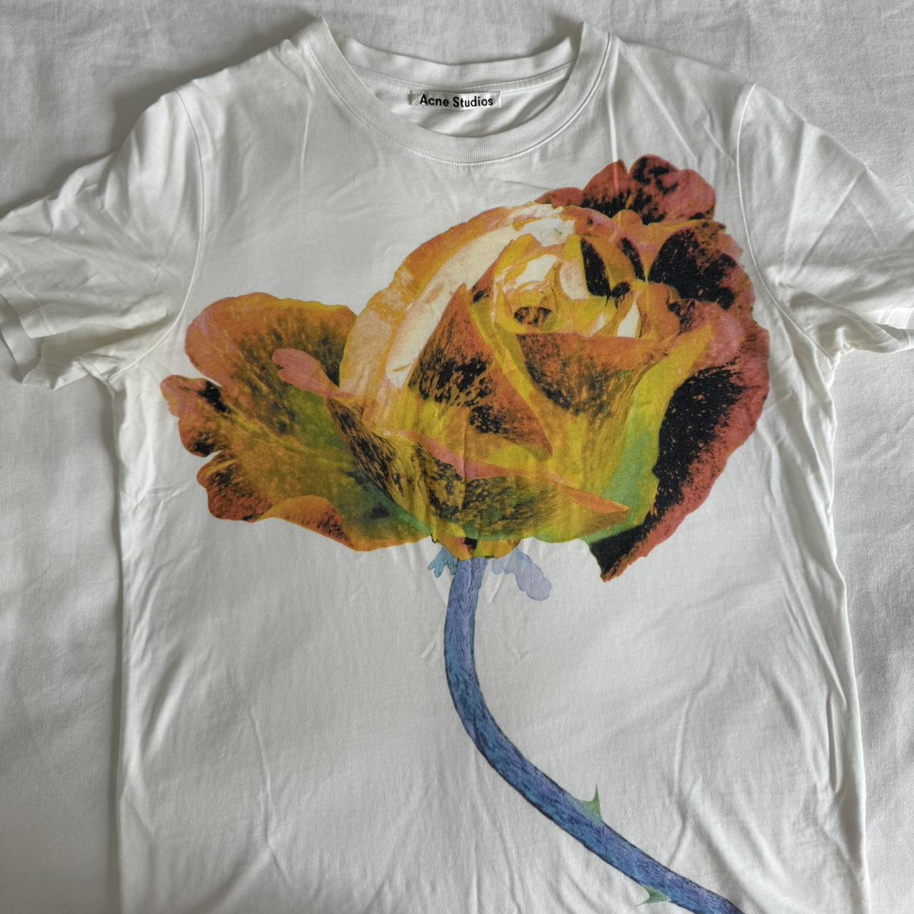 手数料安い Acne studios T-shirt Taline rose print SS17 Size | Depop Tシャツ(半袖/袖なし)
