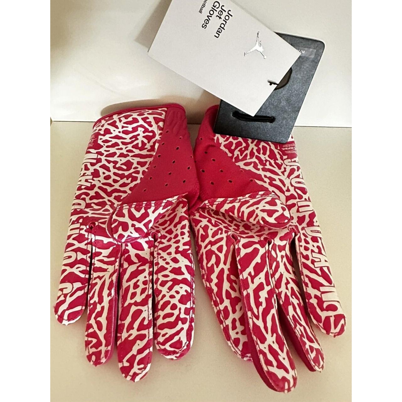 Nike breast cancer outlet gloves