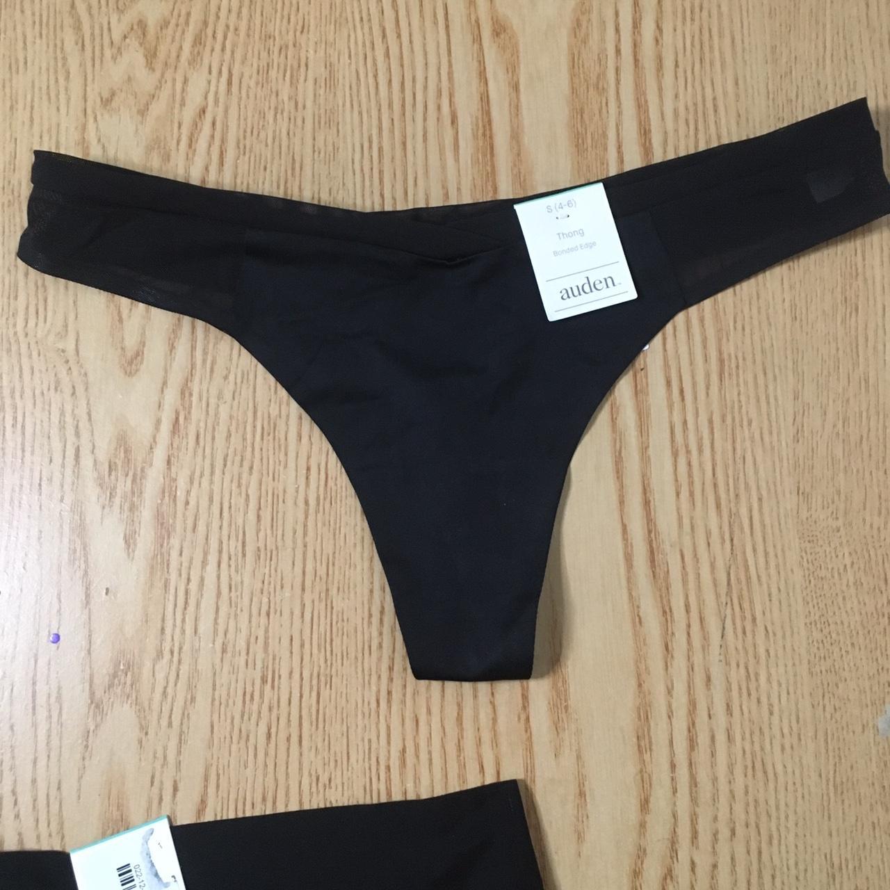 New Bundle of 2 Womens Auden Thongs Both size - Depop
