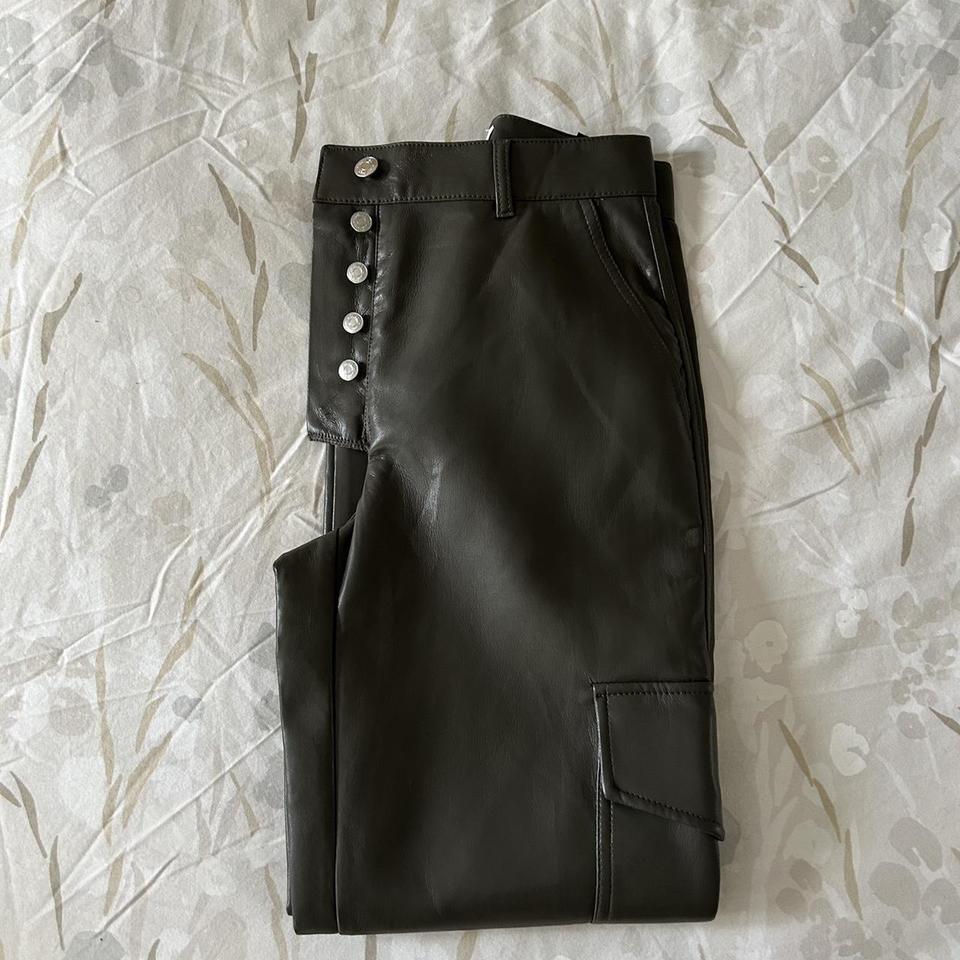 Aritzia Rodin Jogger (knit material) Depop