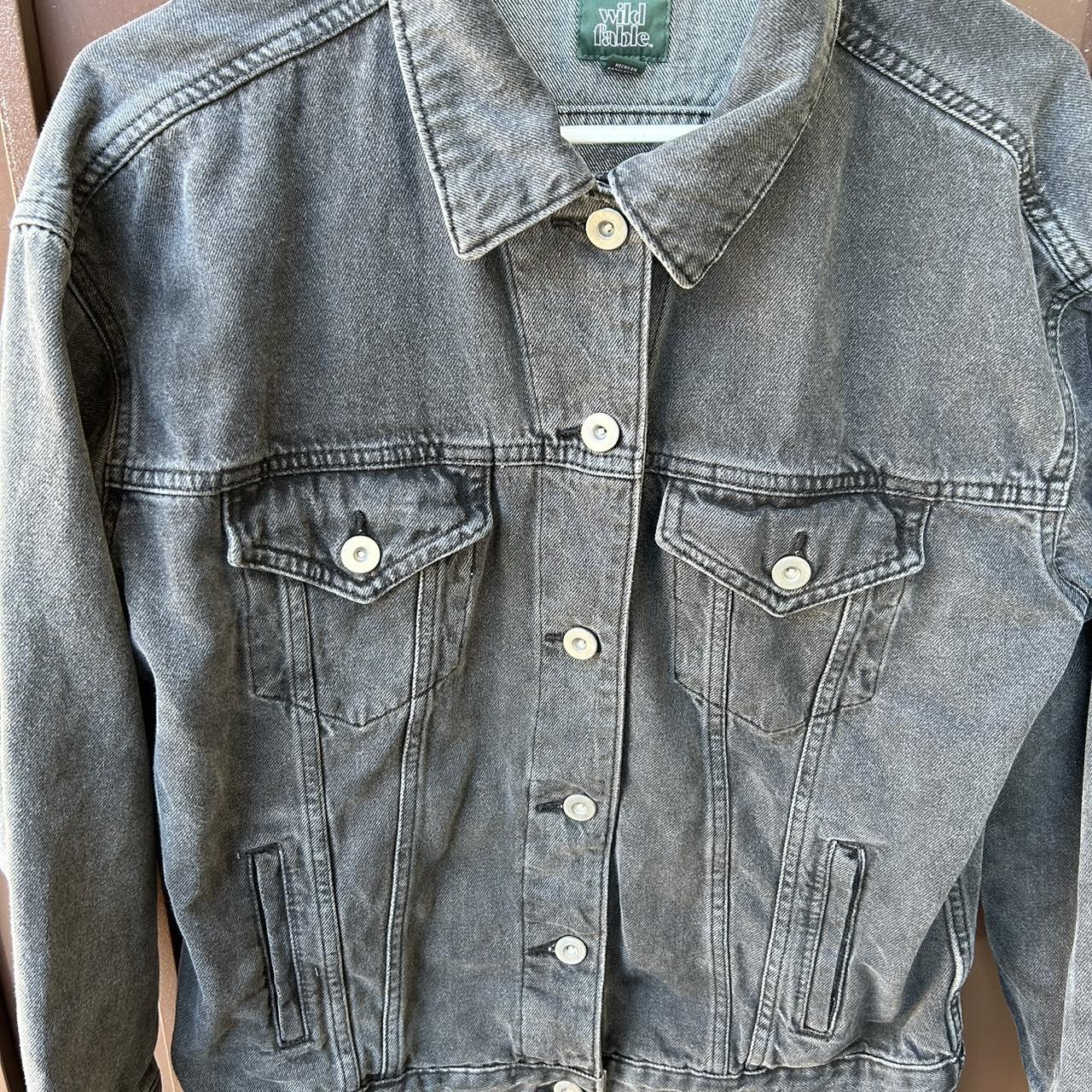 Cute and vintage WILD FABLE Denim Trucker Jacket... - Depop