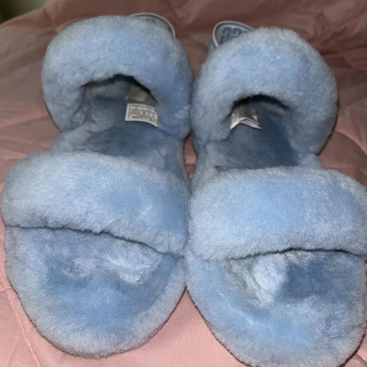 Periwinkle sales ugg slides