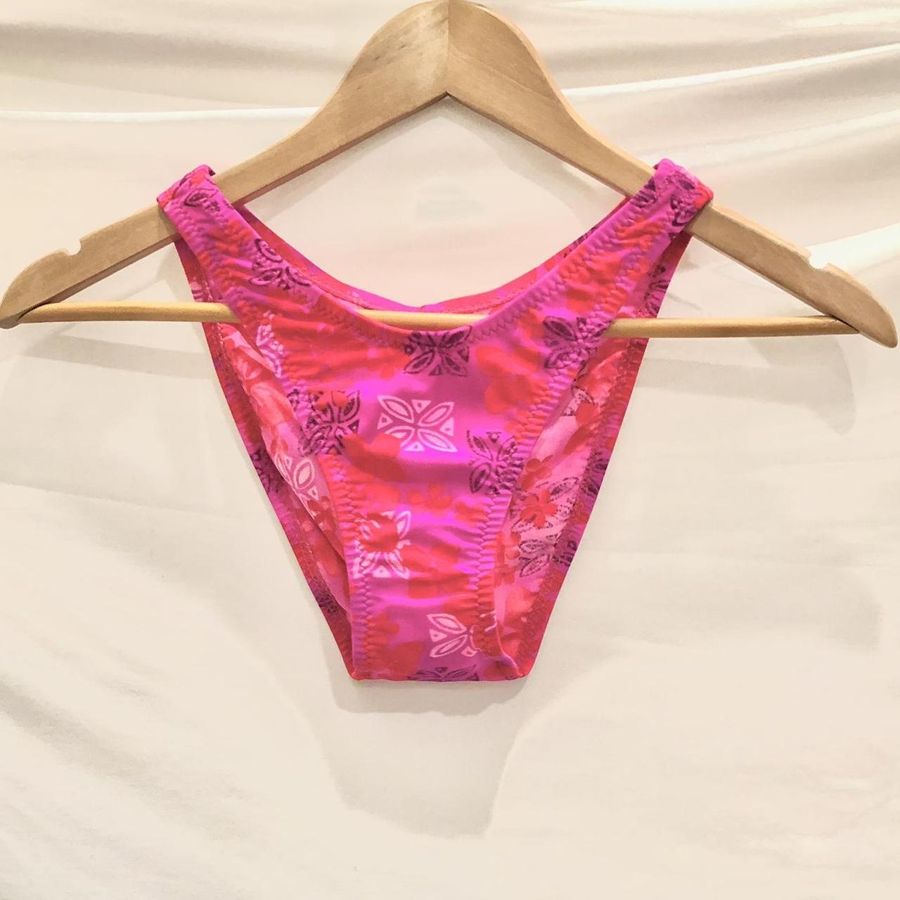 California Waves Women's Pink Bikini-and-tankini-bottoms