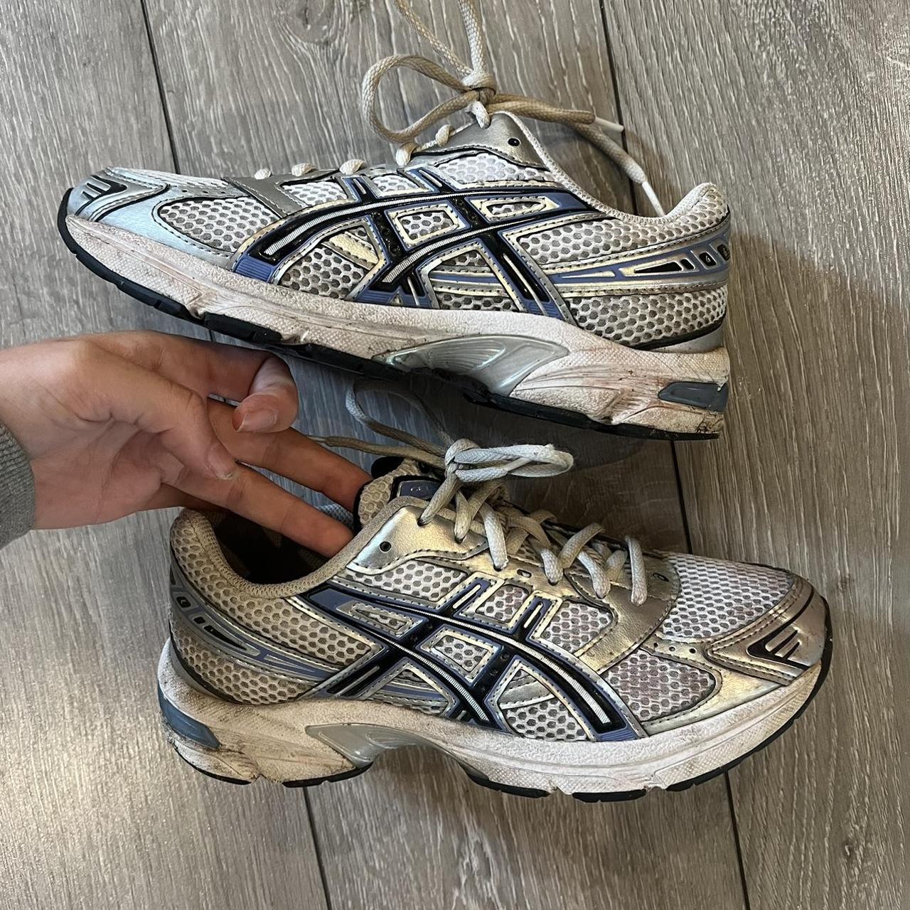 ASICS gel 11130 trainers used but still lots of wear... - Depop