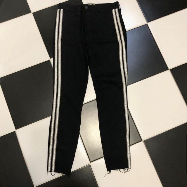 The Zigzag Stripe Black Gp1005 Rhinestone Jeans