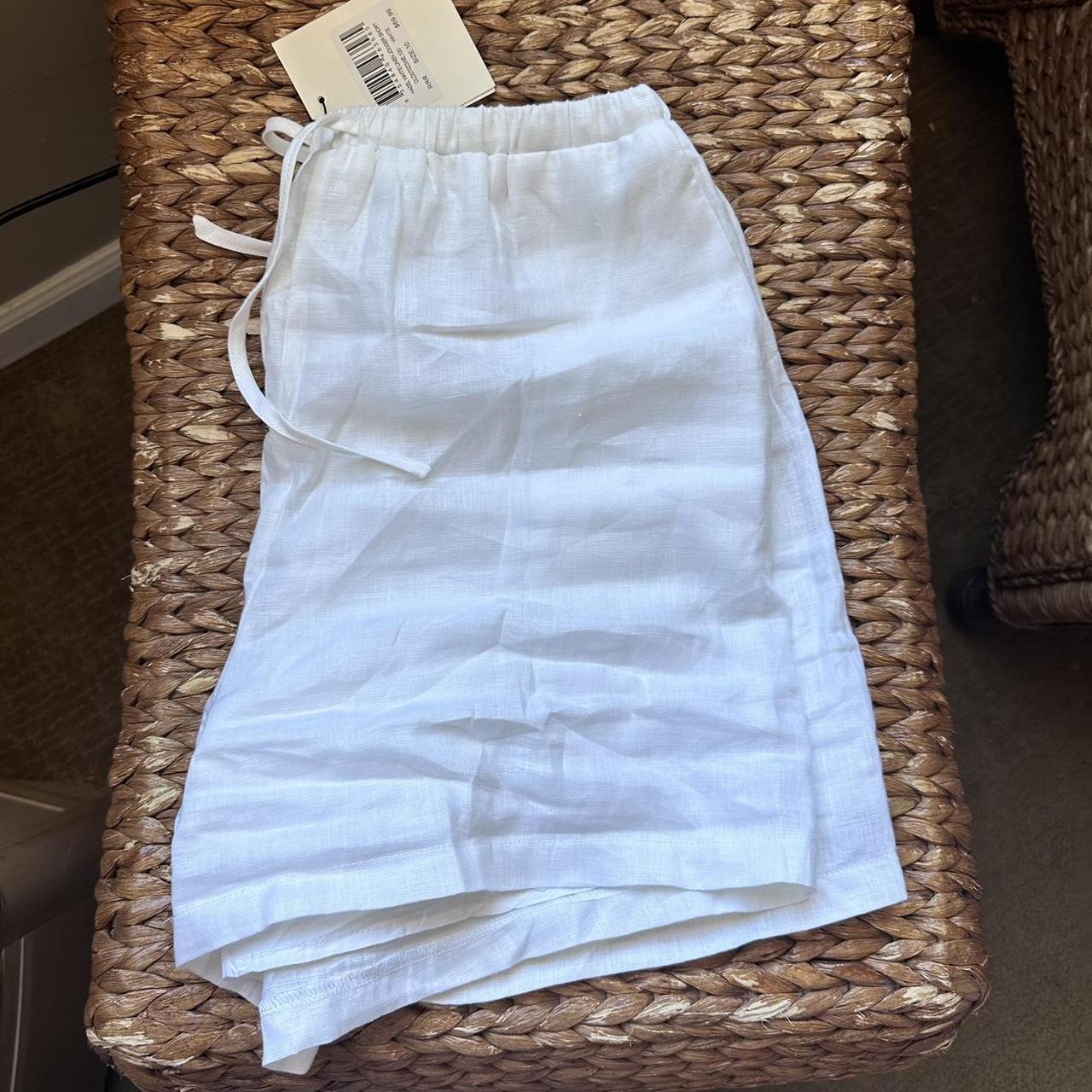Adorable DISSH linen shorts! I bought for myself but... - Depop