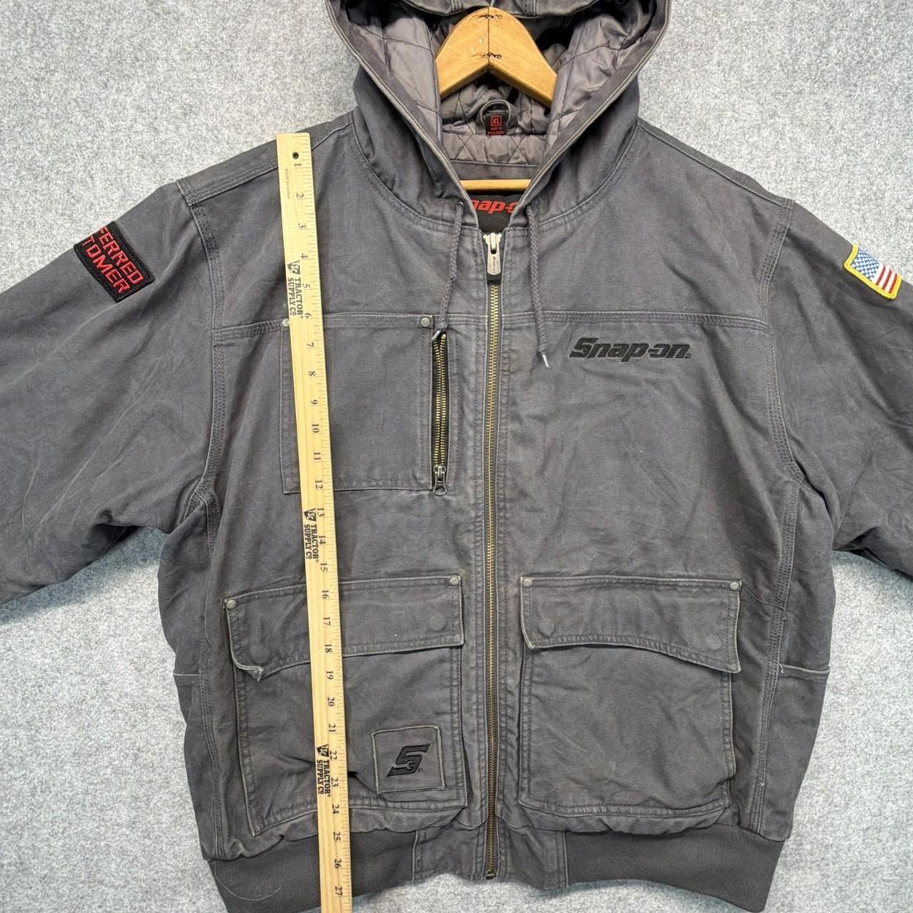 Snap-on men's grey jacket