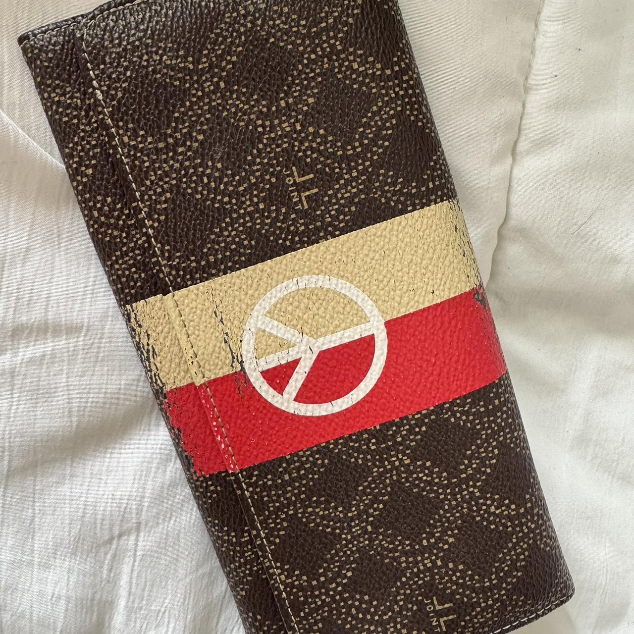 item listed by tatianaccaputo