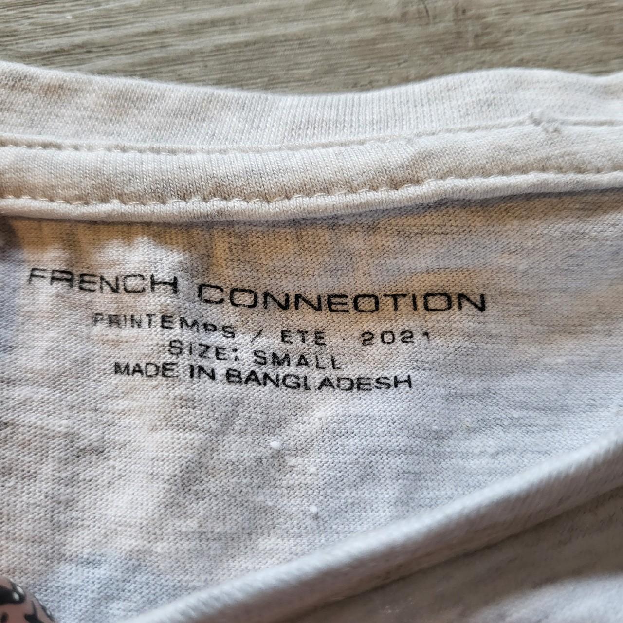 French Connection Women's Grey and Red Tshirt Depop