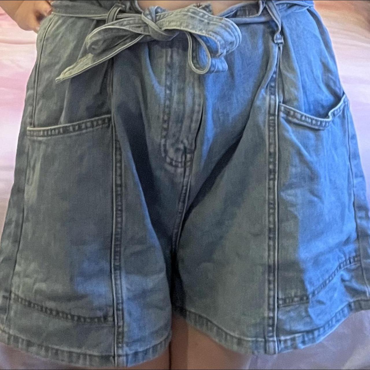 H M Women s Blue Shorts Depop H M Women s Blue Shorts Depop